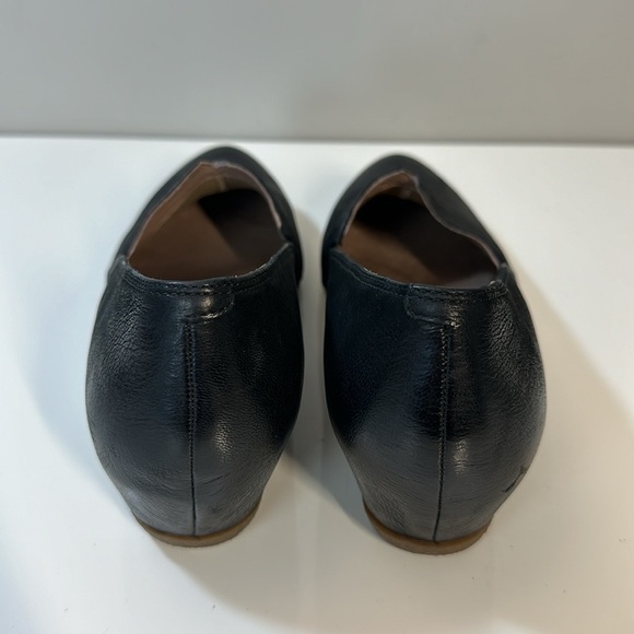 Dansko Lilliana Black Leather Hidden Wedge Loafers Size 40(9.5-10) - Picture 5 of 15